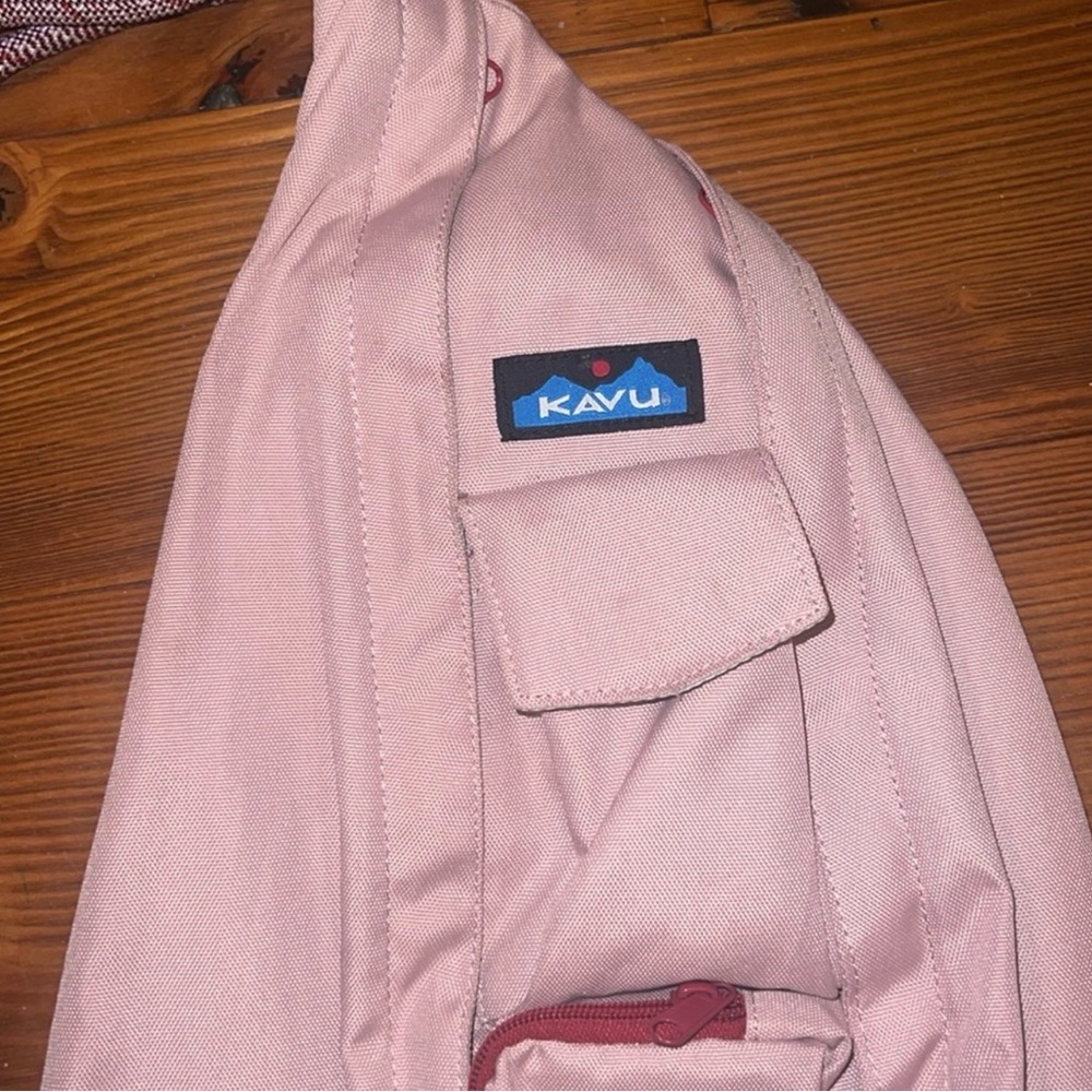 Kavu Blush Rope Sling Bag - Picture 3 of 4